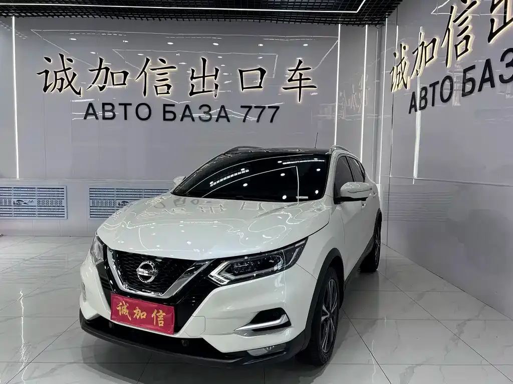 Nissan Qashqai — фото 1