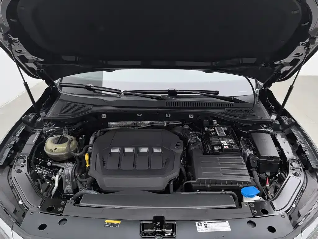 Volkswagen Passat — фото 9