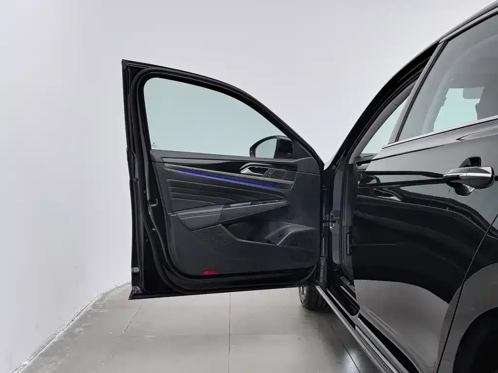 Volkswagen Passat — фото 6