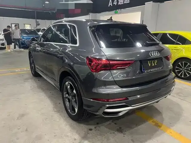 Audi Q3 — фото 3