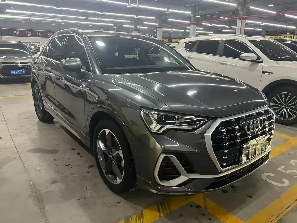 Audi Q3 — фото 6