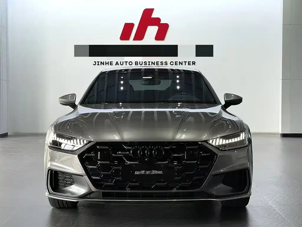 Audi A7L — фото 7