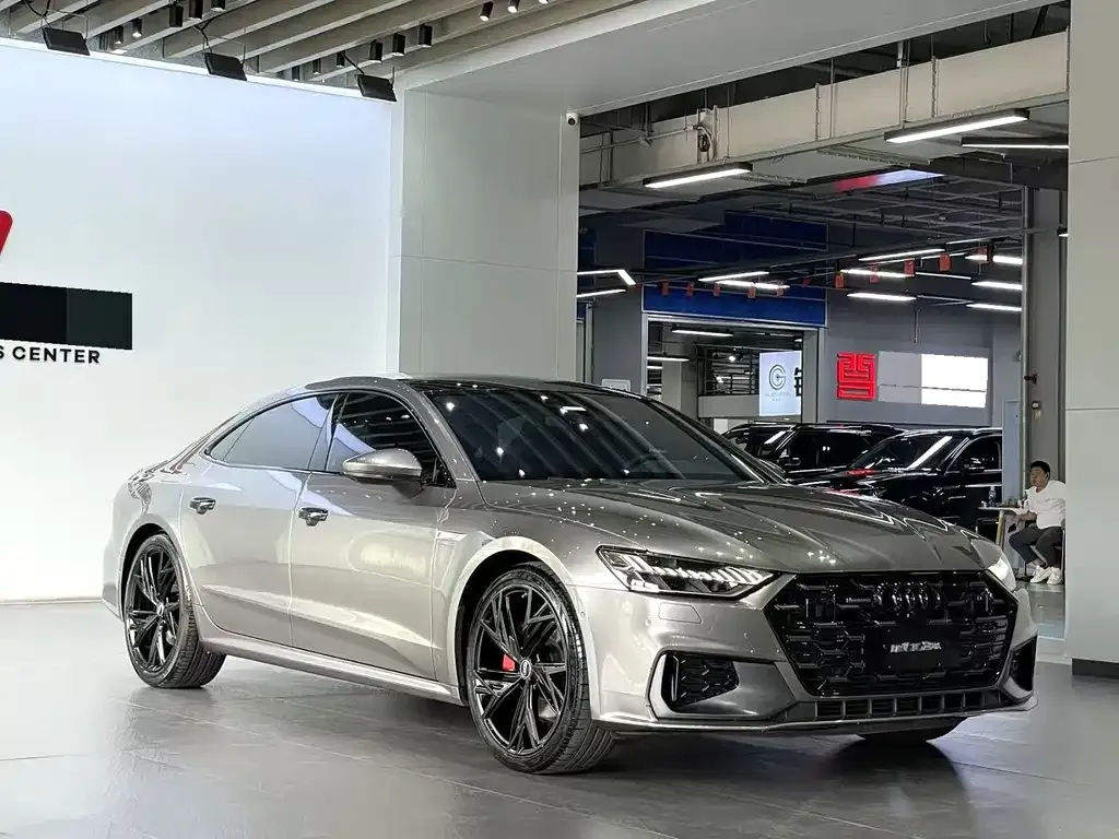 Audi A7L — фото 3