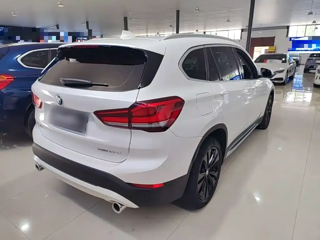 BMW X1 — фото 4
