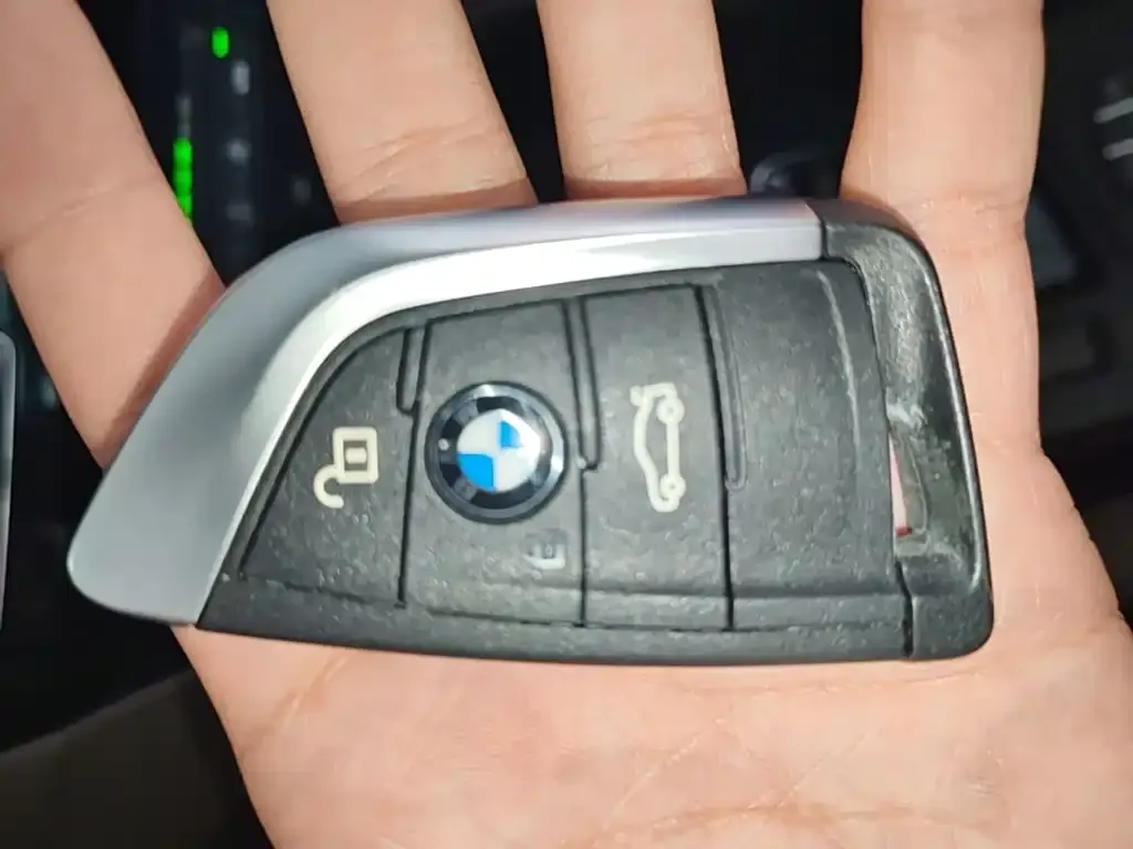 BMW X1 — фото 2