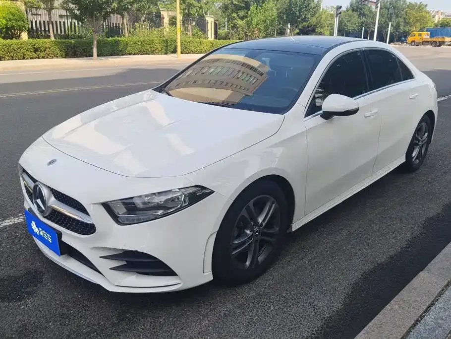 Mercedes-Benz A-Class — фото 1