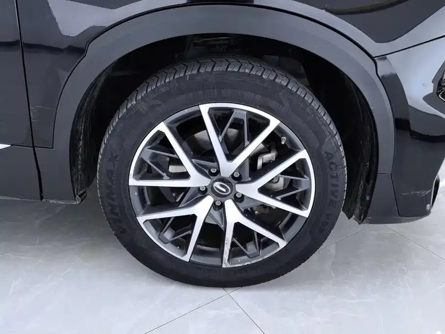 GAC Motor Trumpchi GS8 — фото 4