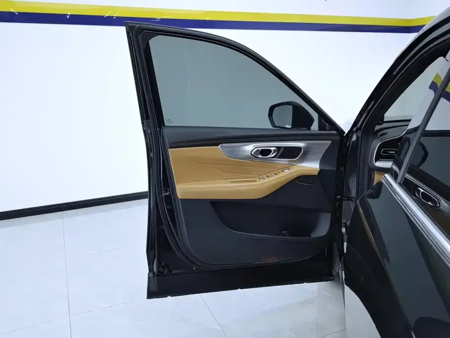 GAC Motor Trumpchi GS8 — фото 8
