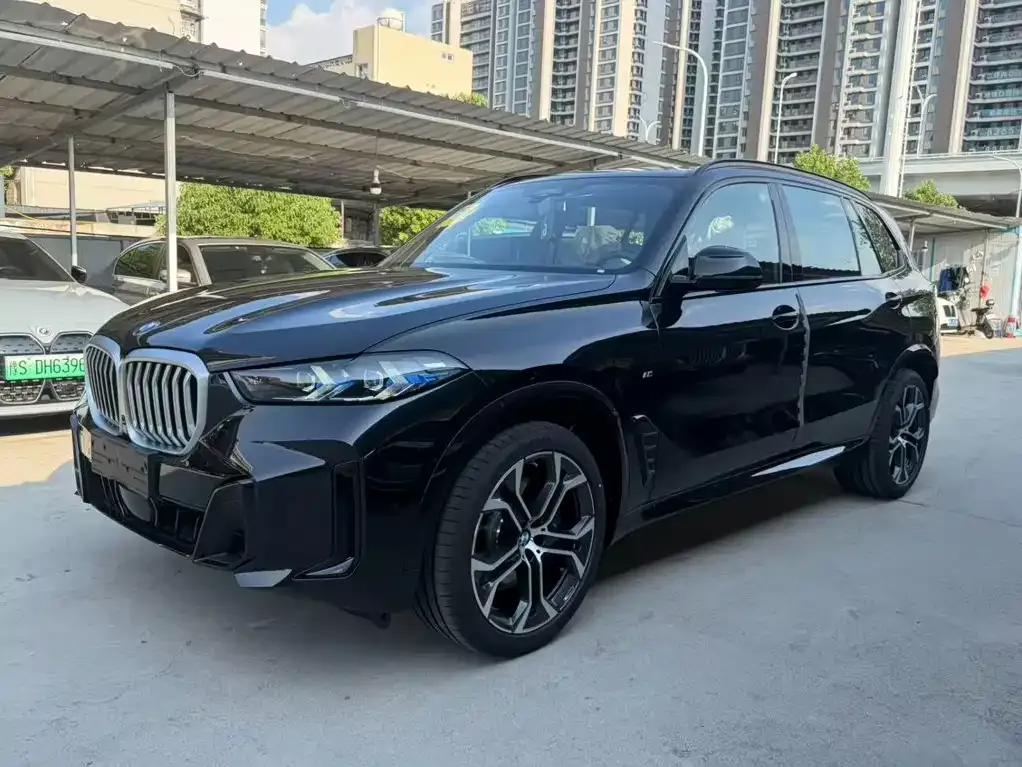 BMW X5 — фото 1