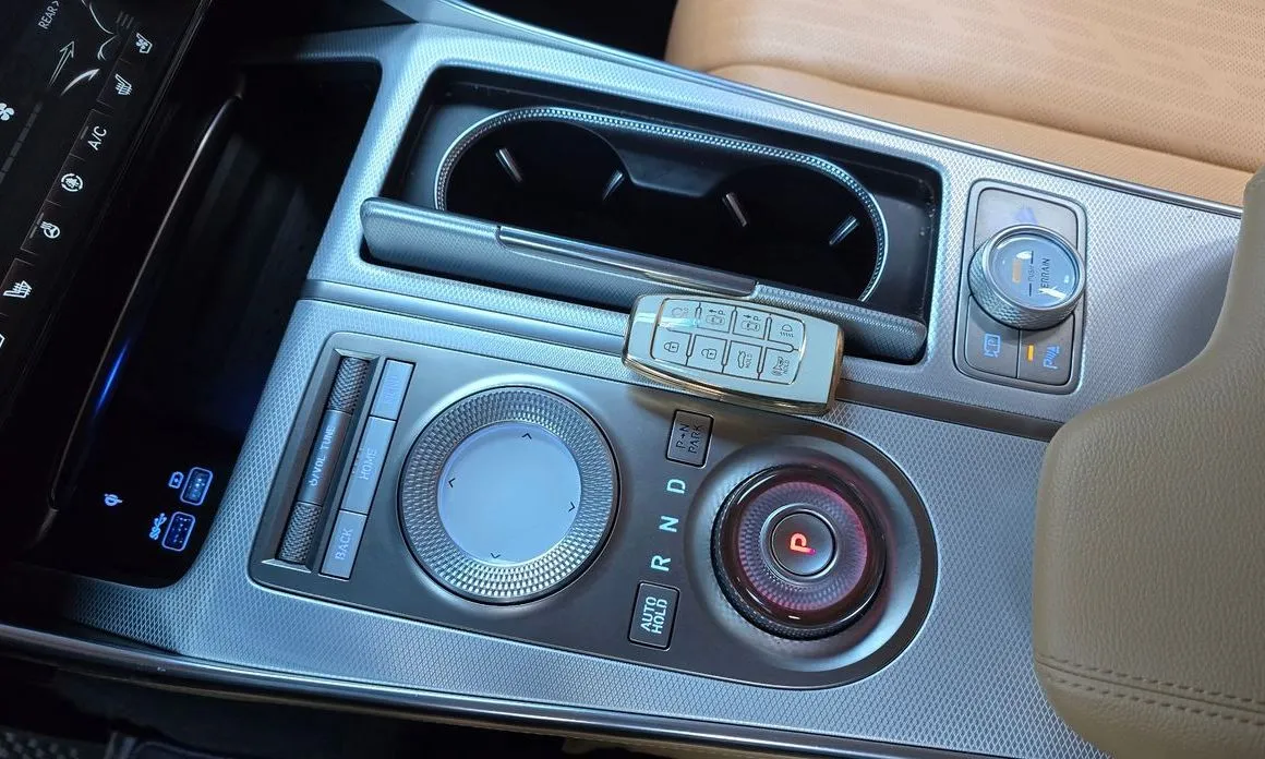 Genesis GV80 — фото 10