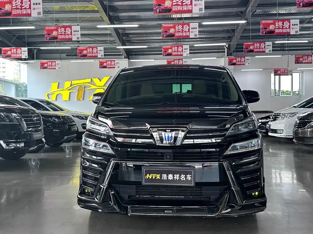 Toyota Vellfire — фото 9