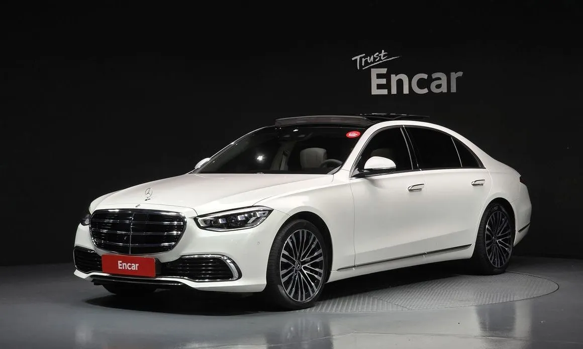 Mercedes-Benz S-Class — фото 1