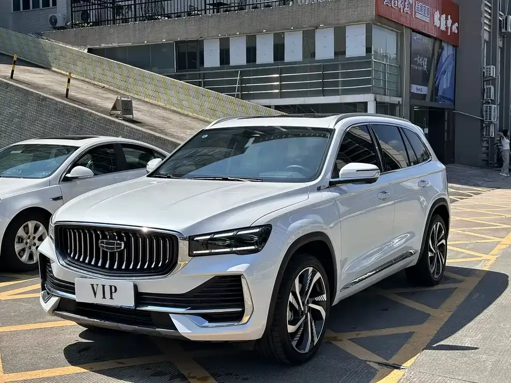 Geely Xingyue L — фото 1