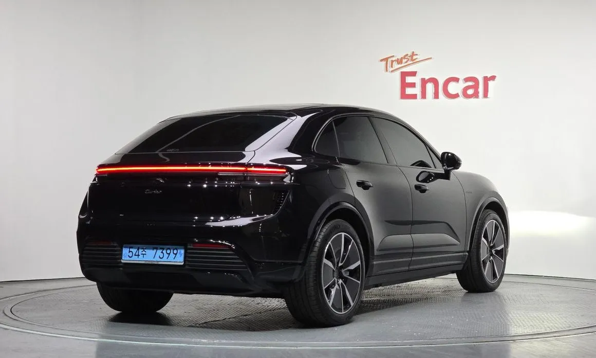 Porsche Macan — фото 2