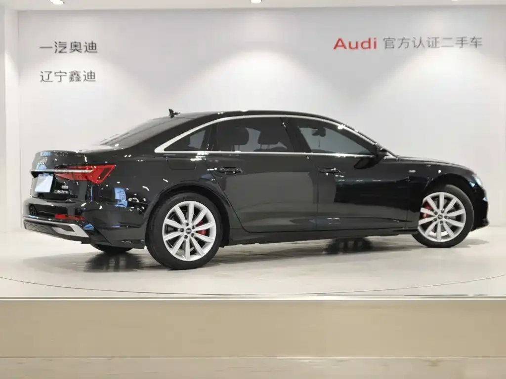 Audi A6L — фото 3