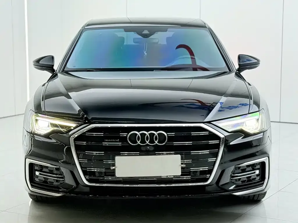 Audi A6L — фото 9