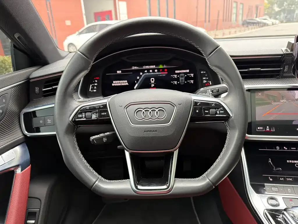 Audi A7L — фото 9