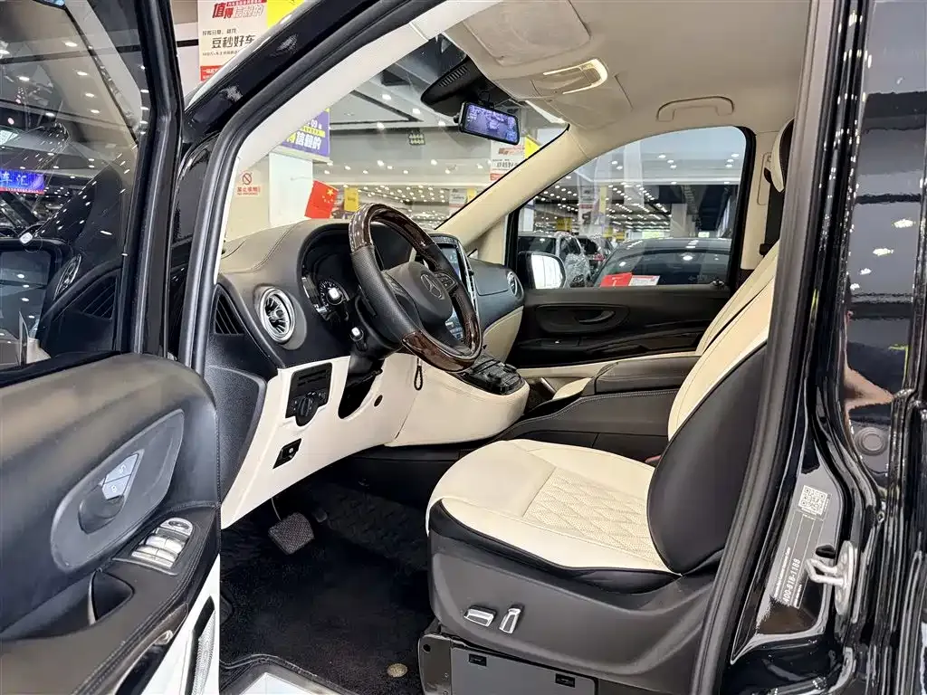 Mercedes-Benz Vito — фото 10