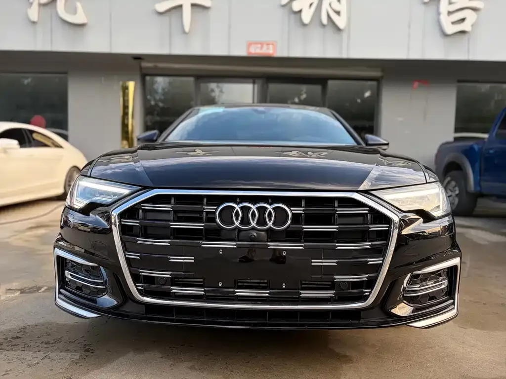 Audi A6L — фото 2