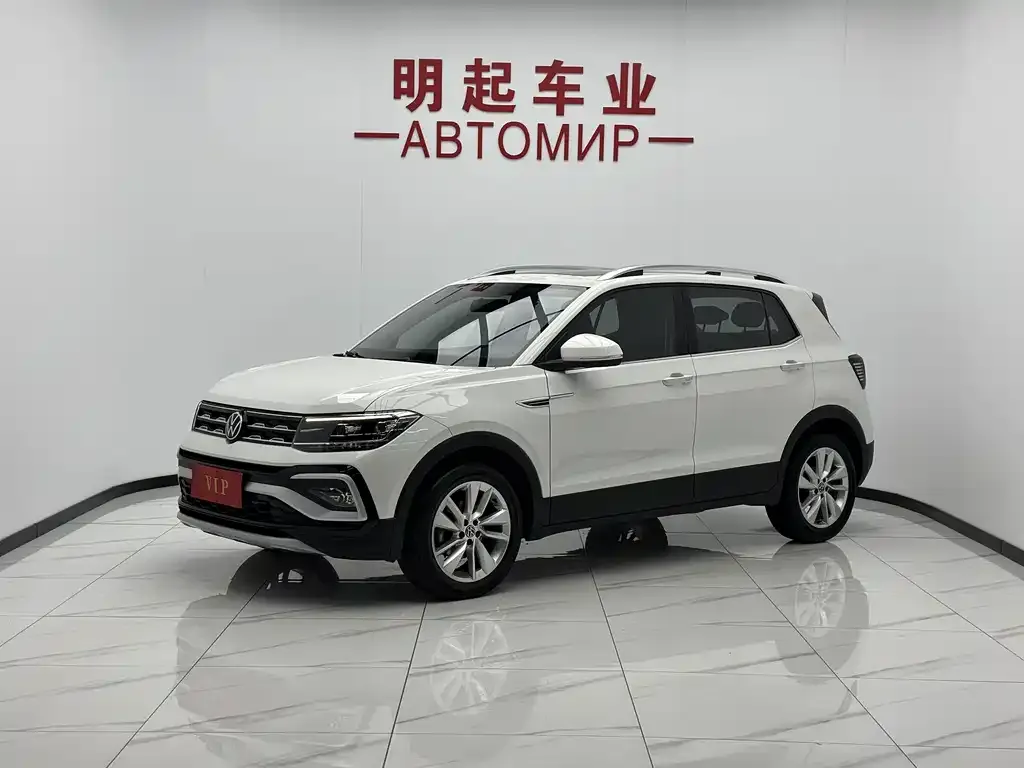 Volkswagen T-Cross — фото 1