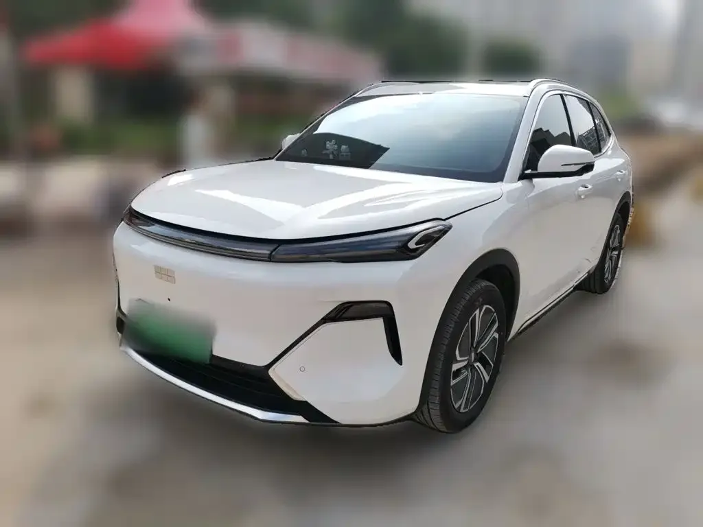 Geely Galaxy Xingjian 7 — фото 1