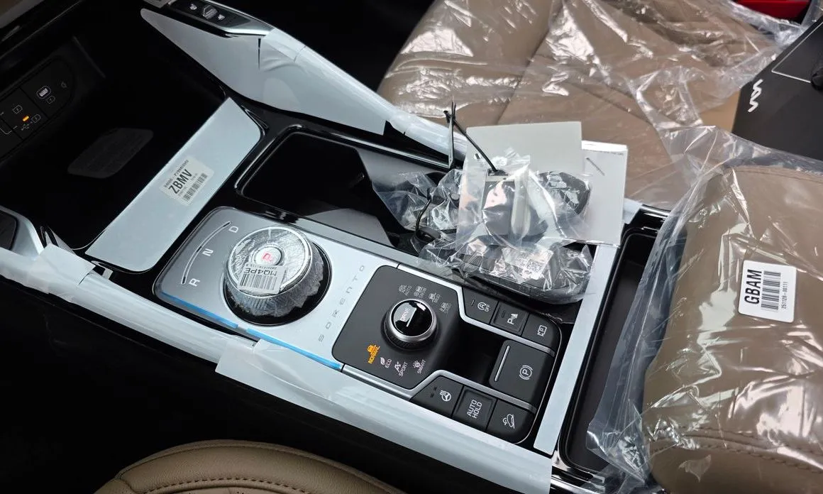 Kia Sorento — фото 10