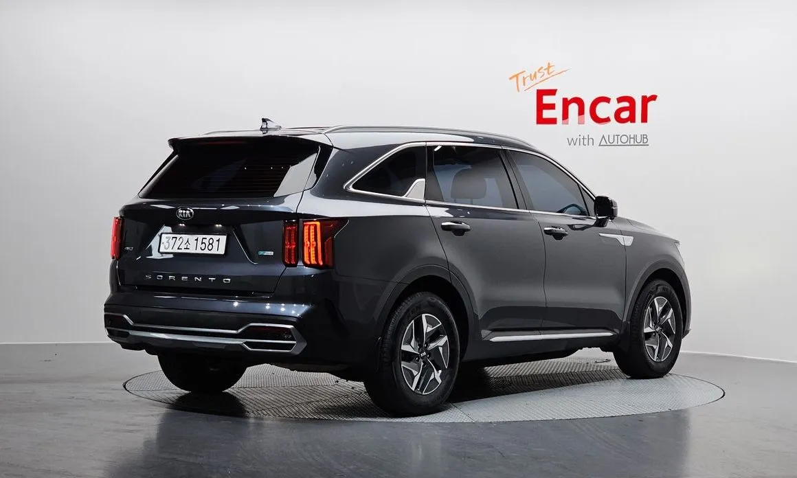 Kia Sorento — фото 4