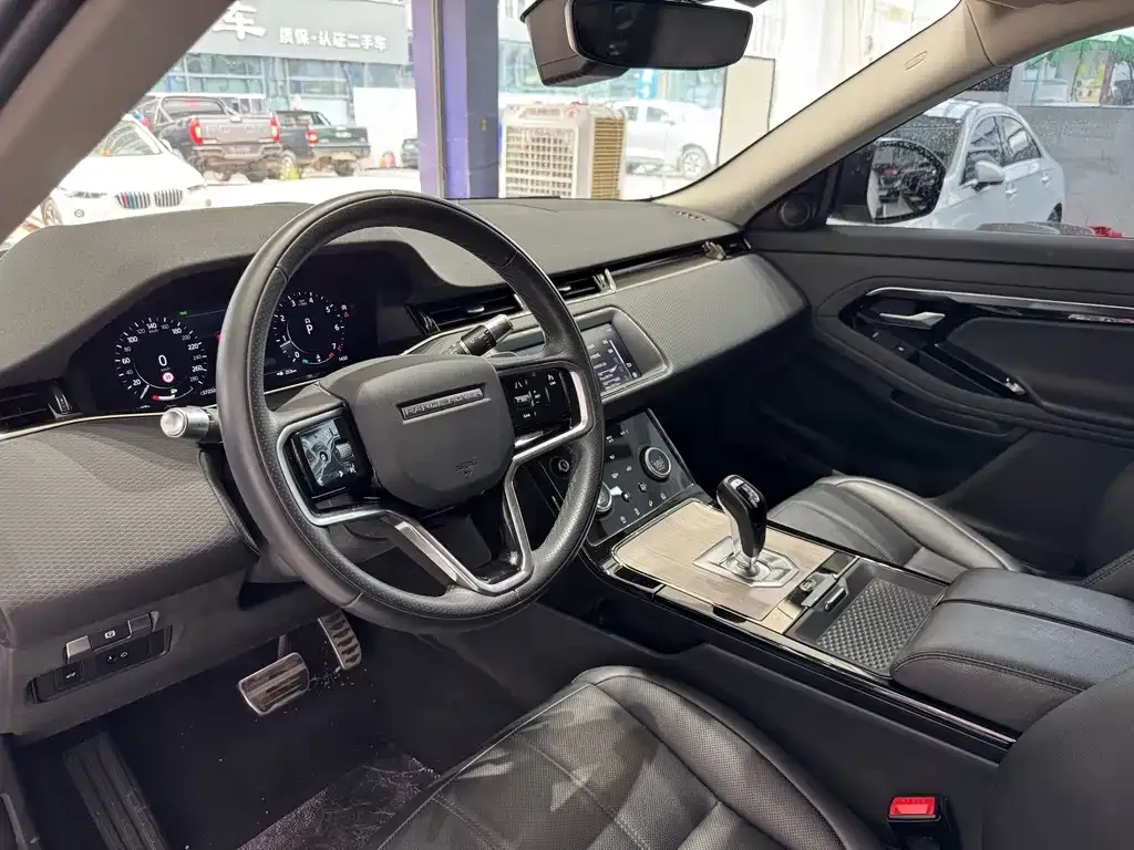 Land Rover Evoque — фото 5