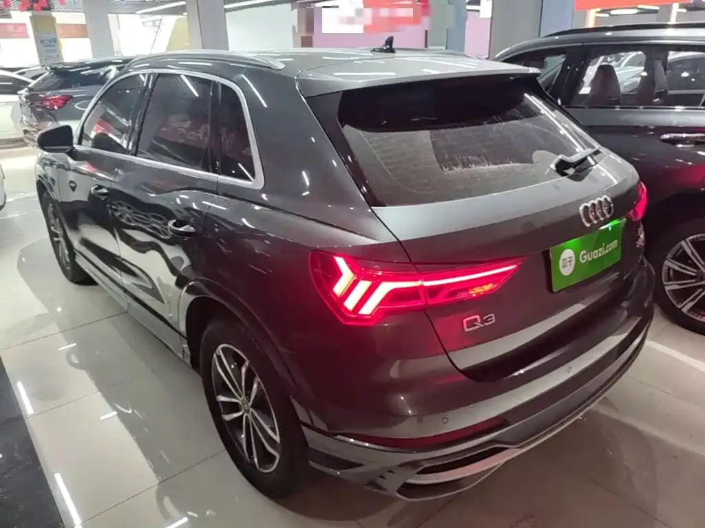 Audi Q3 — фото 10