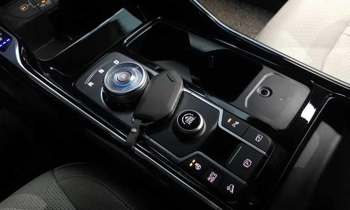 Kia Sorento — фото 2