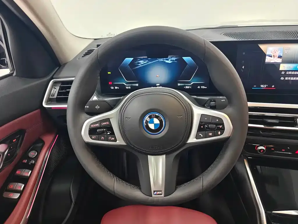BMW i3 — фото 10