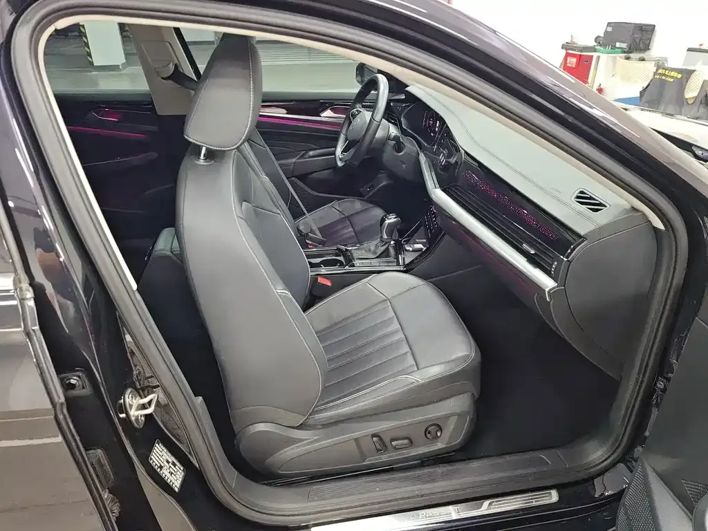 Volkswagen Passat — фото 2