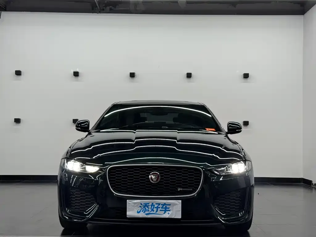 Jaguar XEL — фото 2