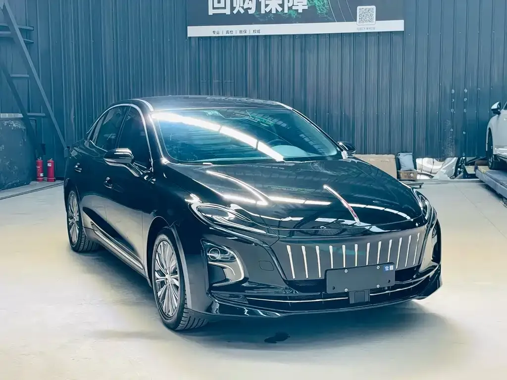 Hongqi E-QM5 — фото 6