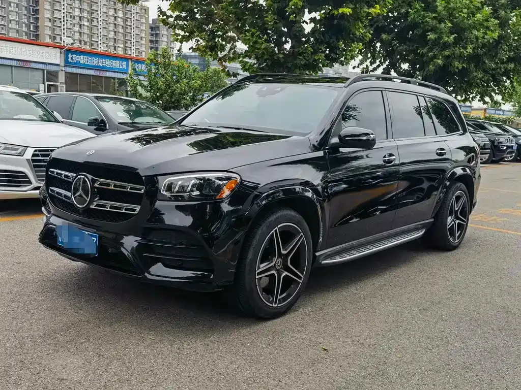 Mercedes-Benz GLS — фото 1