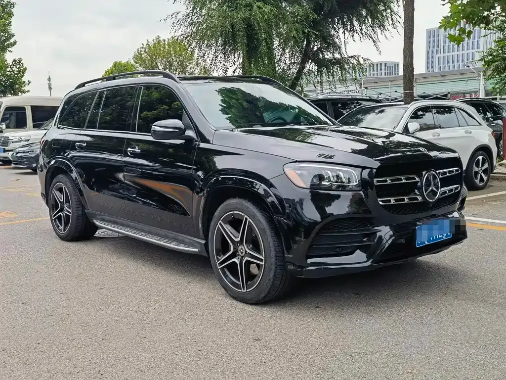 Mercedes-Benz GLS — фото 10