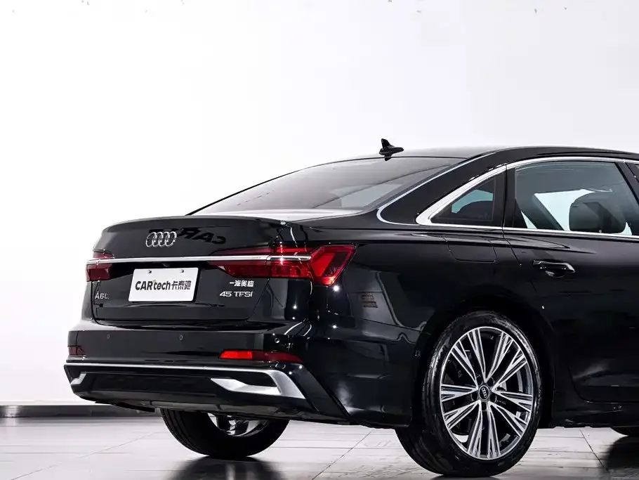 Audi A6L — фото 3