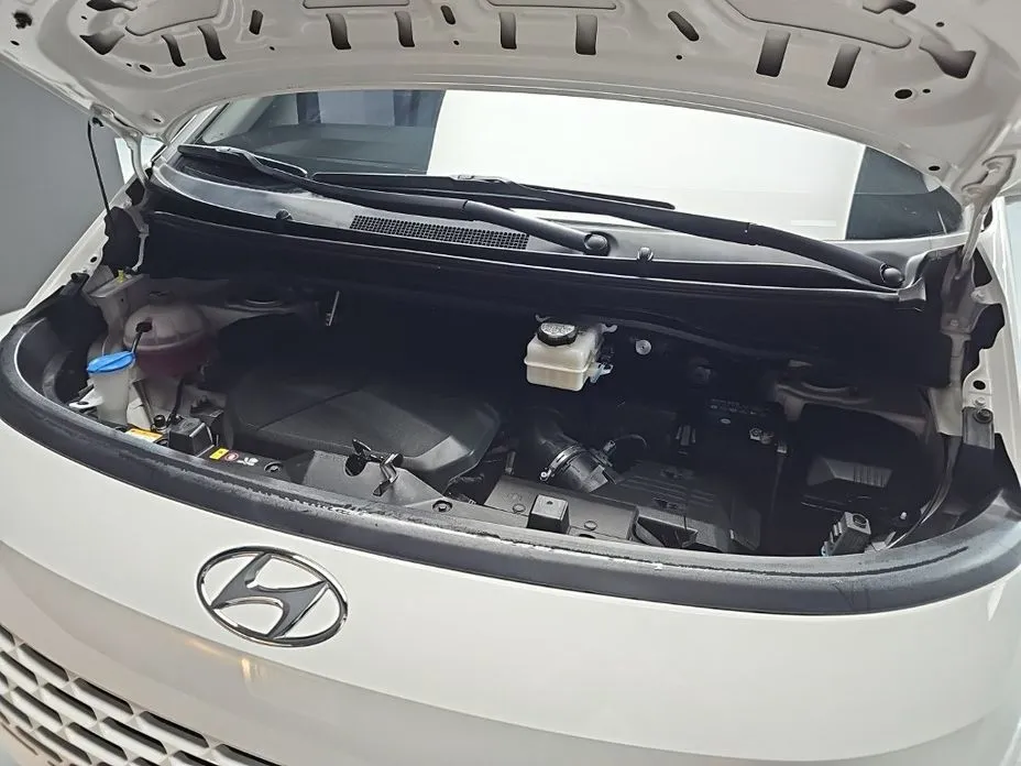 Hyundai Staria — фото 6