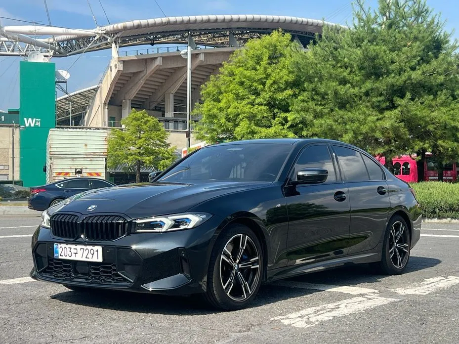 BMW 3-Series — фото 1