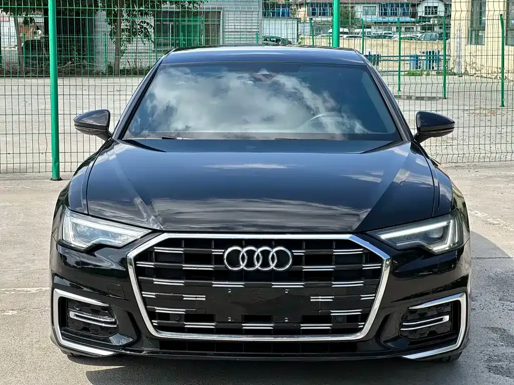 Audi A6L — фото 7