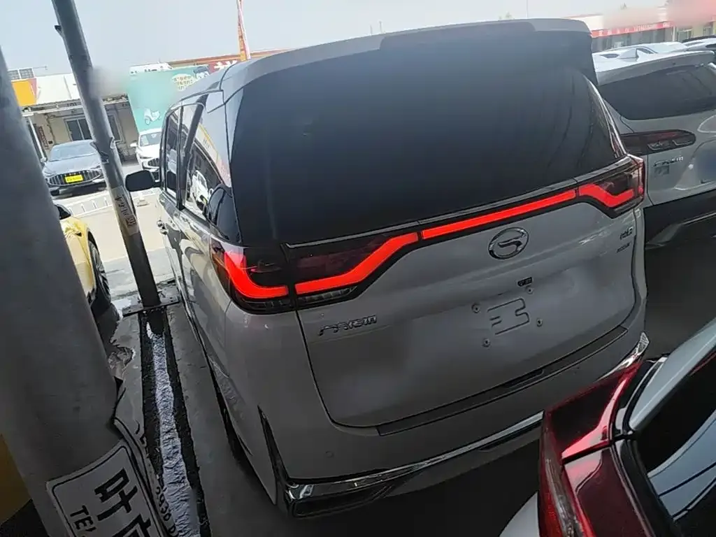 GAC Motor Trumpchi M8 — фото 10