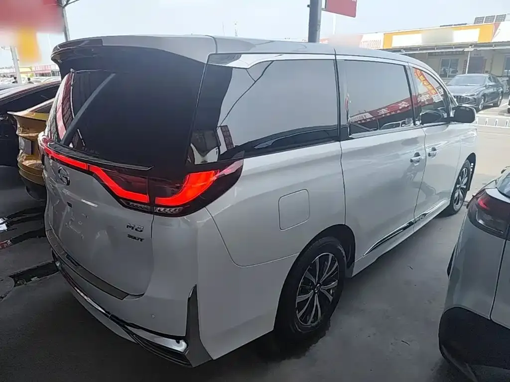 GAC Motor Trumpchi M8 — фото 8