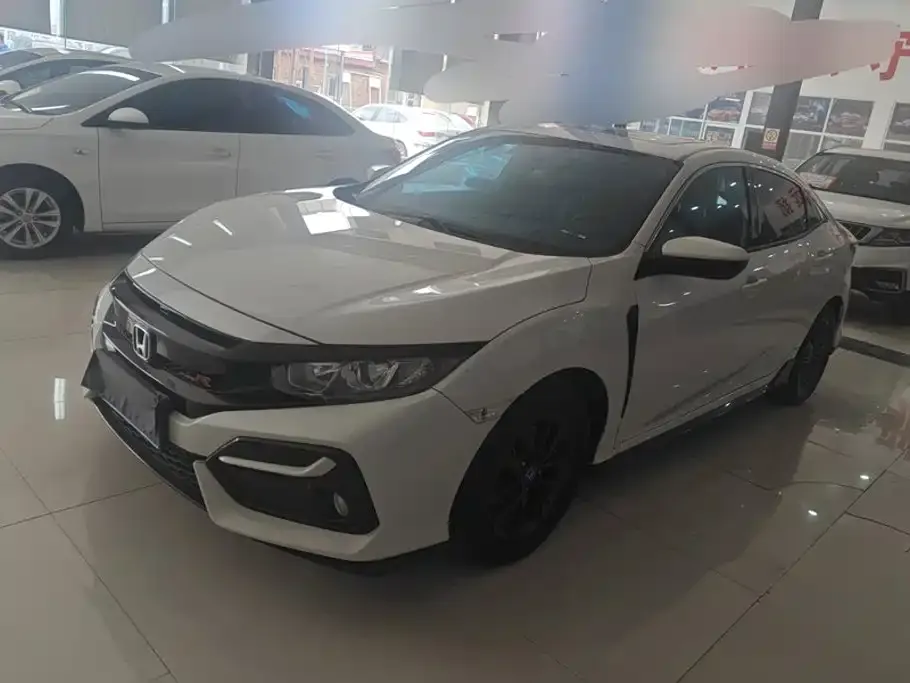 Honda Civic — фото 1
