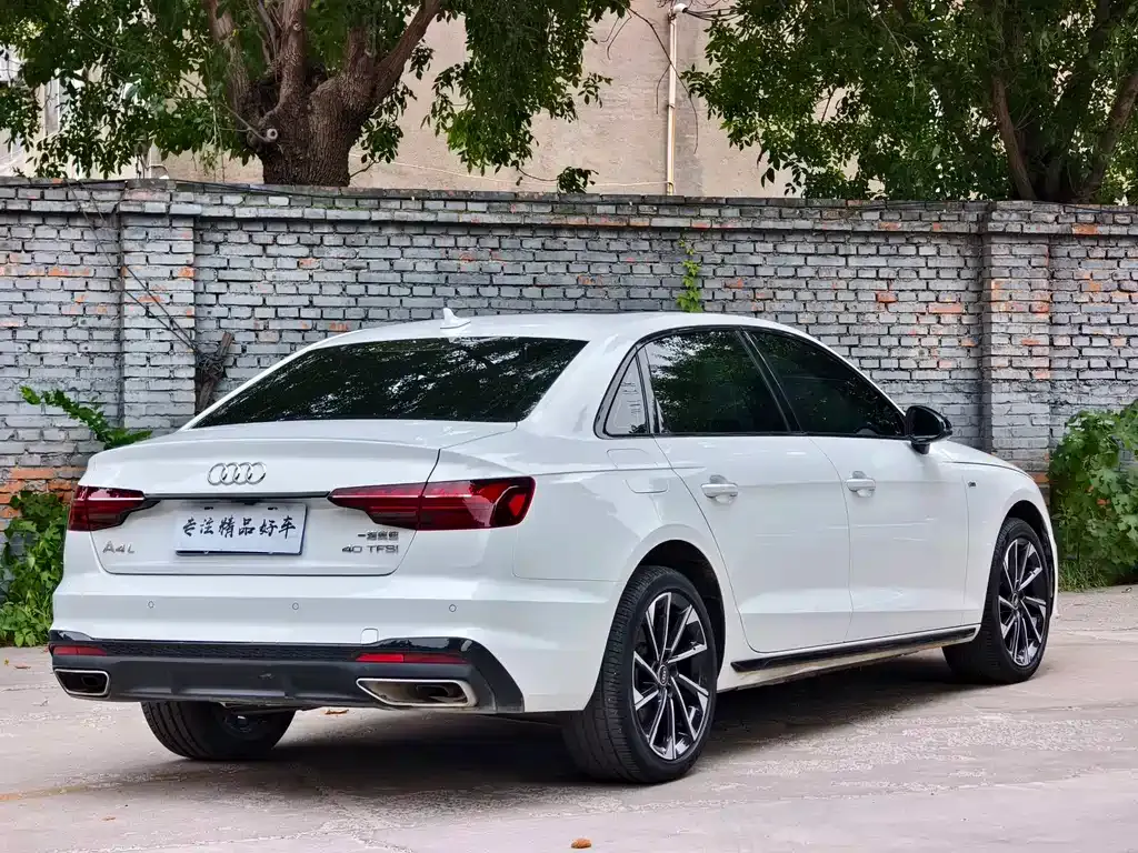 Audi A4L — фото 6