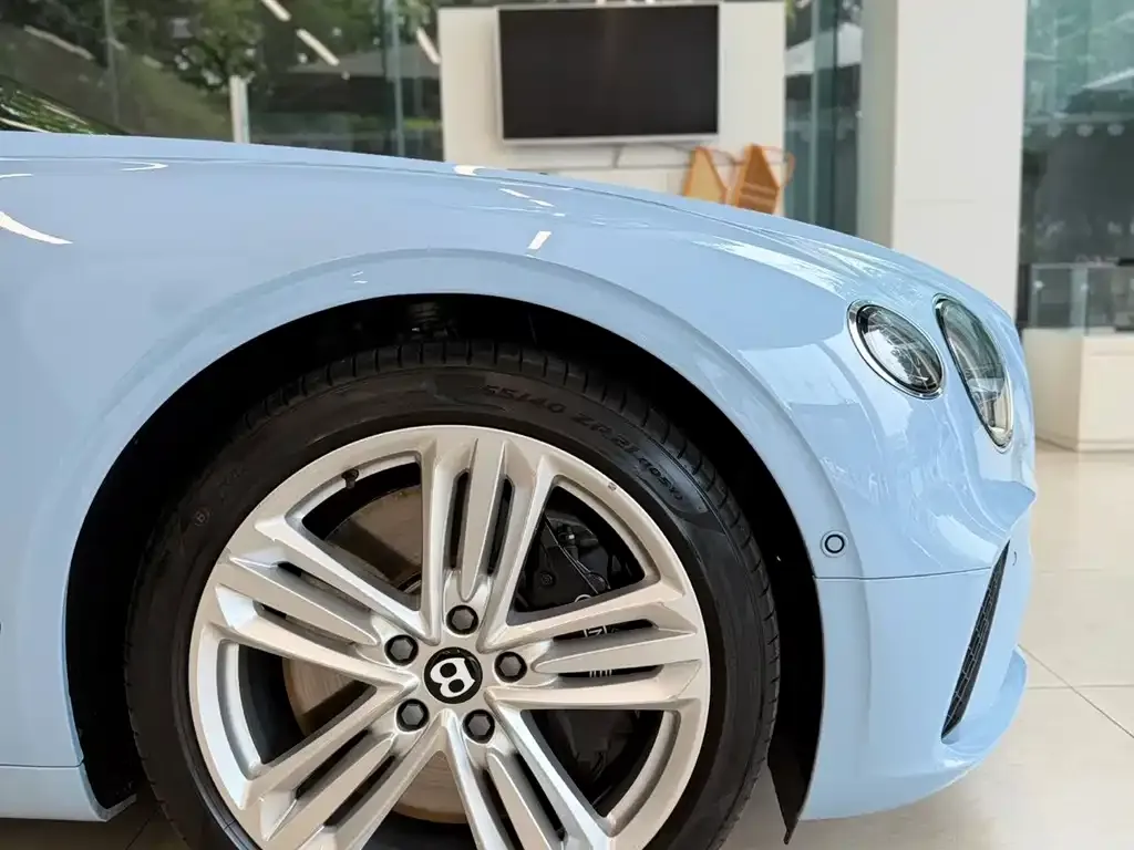 Bentley Continental — фото 10