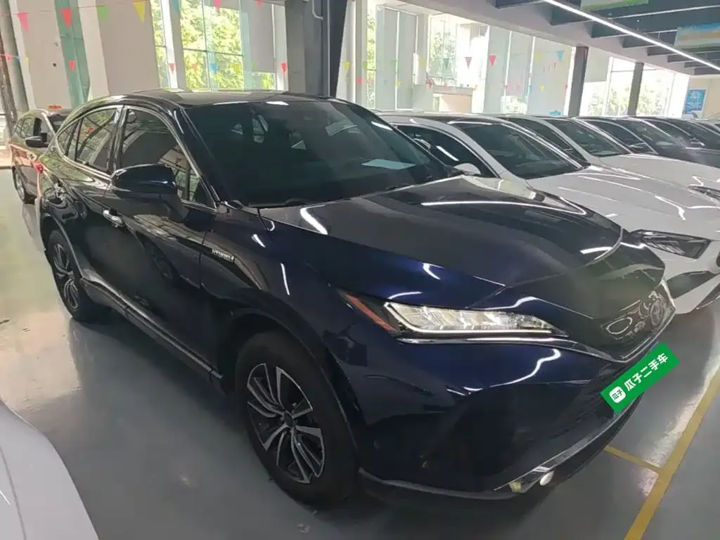Toyota Harrier — фото 8