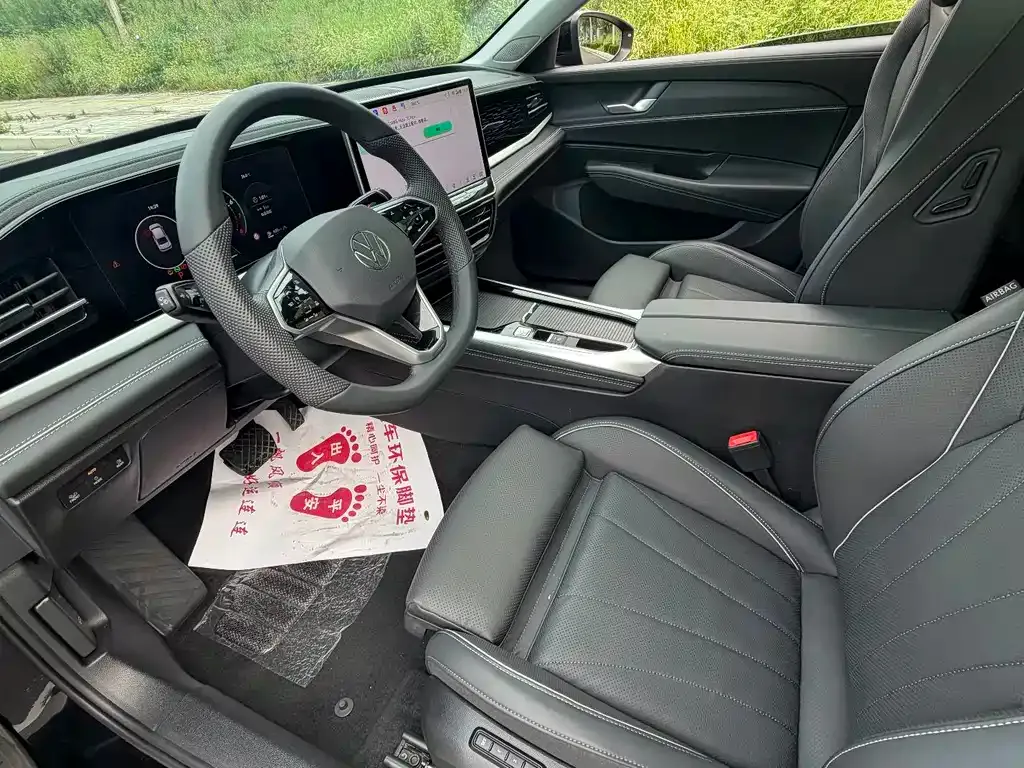 Volkswagen Passat — фото 6