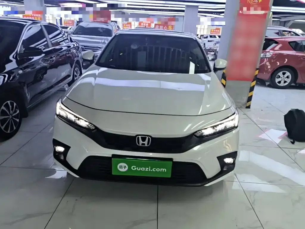 Honda Civic — фото 8