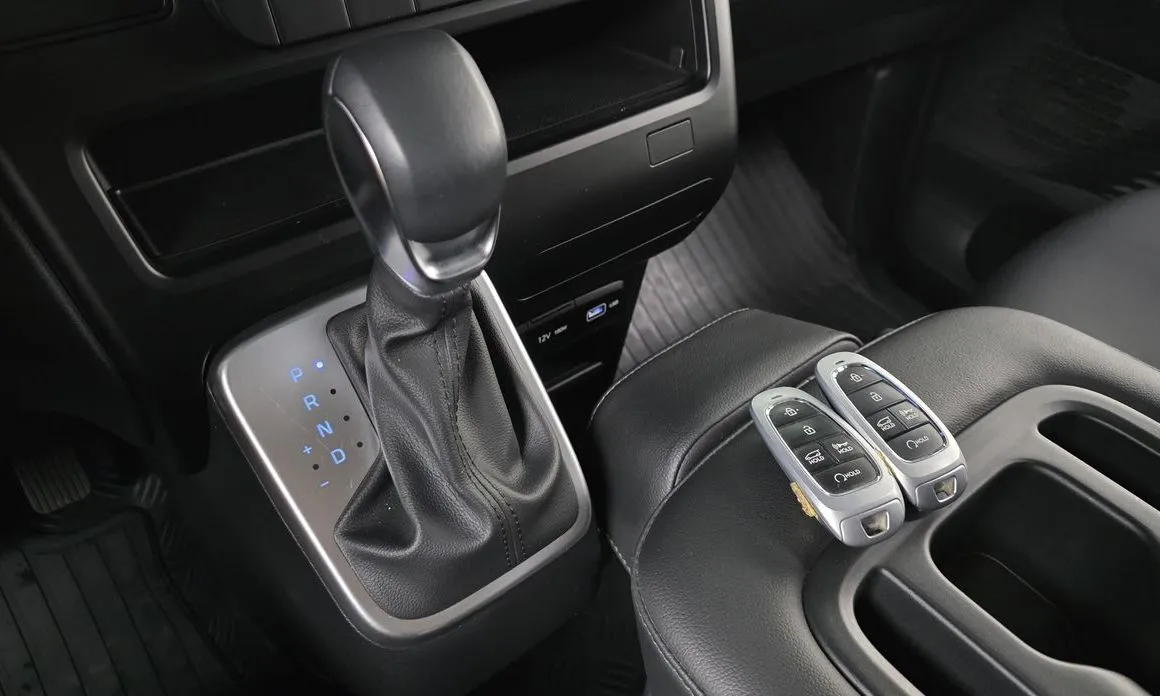 Hyundai Staria — фото 6