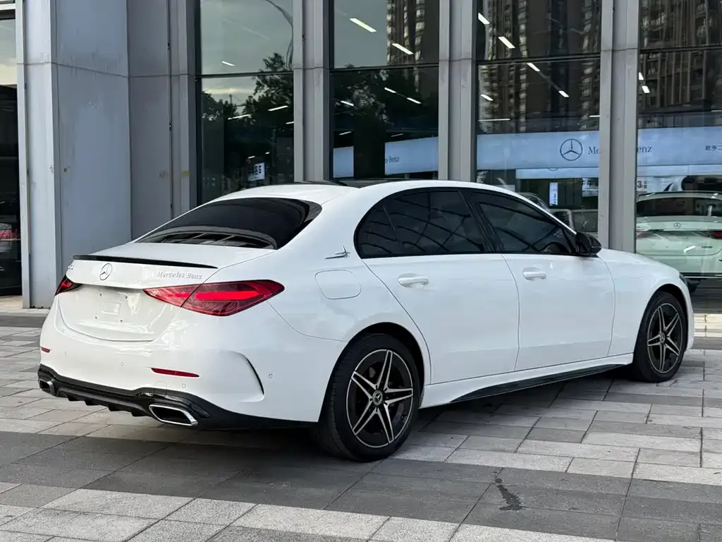 Mercedes-Benz C-Class — фото 4